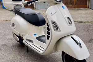Piaggio Vespa Gts 300 Super