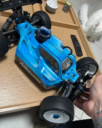 Associated RC8b4