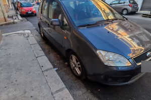 FORD C MAX TENUTA PERFETTAMENTE 
