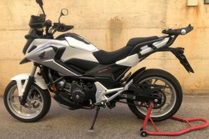 Honda NCX 750cc.
