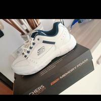 Skechers Outdoor con tecnologia Memory Foam Numero