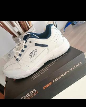 Skechers Outdoor con tecnologia Memory Foam Numero