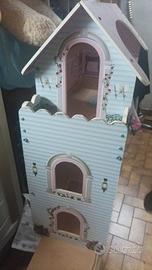 casa delle bambole accessoriata