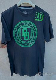 T-shirt nera Nike