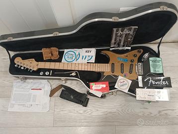 Fender Stratocaster USA Deluxe con custodia