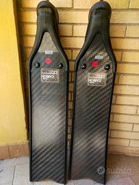 Pinne C4 mustang in carbonio