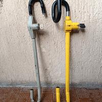 bloccasterzo antifurto volante pedale