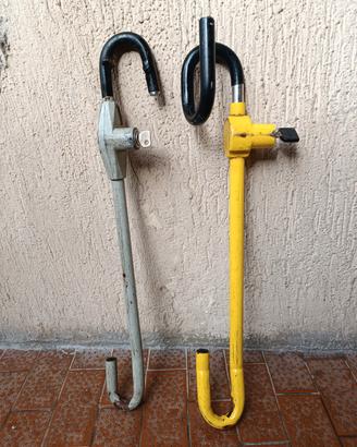 bloccasterzo antifurto volante pedale