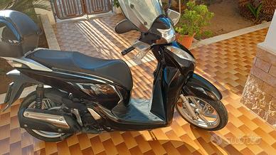HONDA 300
