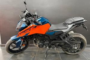 KTM DUKE 125 - 2025