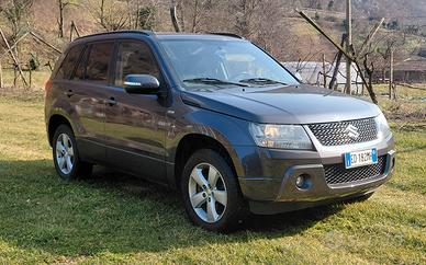 Suzuki Gran Vitara 1.9 gancio traino