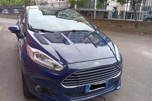 Ford fiesta titanium 2016