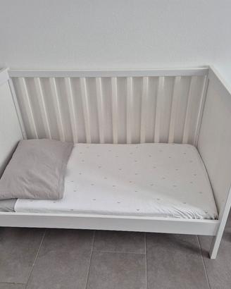 Lettino bimbi con sponda removibile  Sundvik 