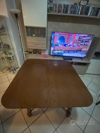 Tavolo quadrato in legno allungabile