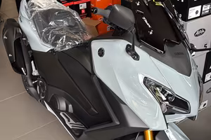 Yamaha T max tech 560 ceramic ice