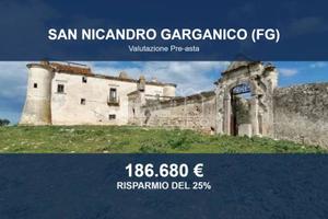 Immobile in asta di 716 m² con più di 5 locali a S