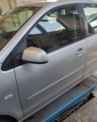 Porta anteriore sx nuda VOLKSWAGEN POLO del 2004