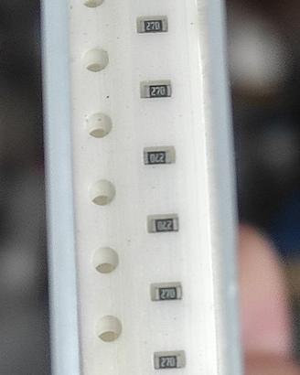 100 Resistori SMD 27 Ohm 1/10W - RC 0603 cod 270