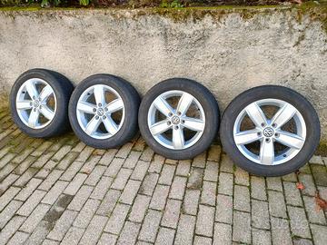 cerchi e gomme originali Volkswagen 