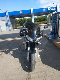 Yamaha Fazer 600