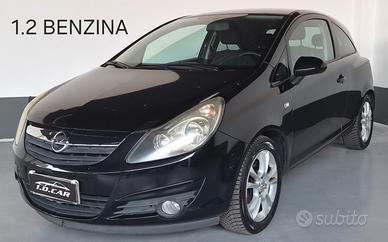 Opel Corsa 1.4 16V 3 porte Sport (OK NEOPATENTATI)