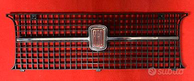 Griglia anteriore Fiat 124 special berlina