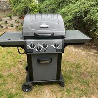 Grill Barbecue Broil King Monarch 3+1 fuochi a gas