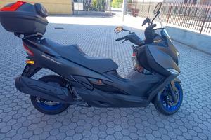  Suzuki Burgman 400