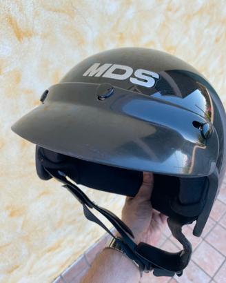2 caschi scooter e moto taglie M e XL 20€ ciascuno