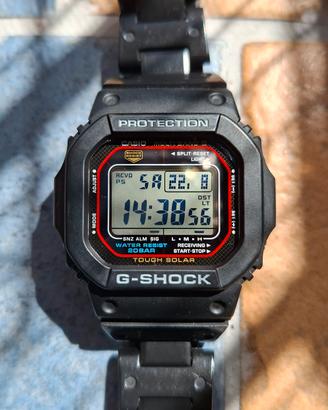Casio G-Shock GW-M5610U + bracciale  + adattatori 