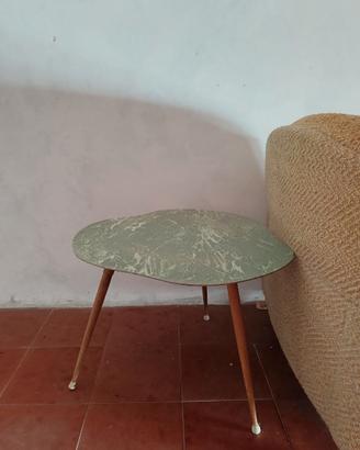 Tavolino da salotto "a fagiolo" anni 50