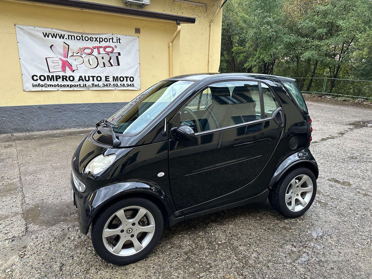 smart fortwo 700 coupé grandstyle (45 kW): prezzo e scheda tecnica 