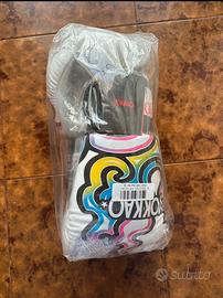 Guantoni Yokkao size 18 oz