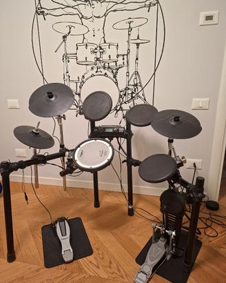 ROLAND TD-4 V-DRUMS COMPLETA + 2 PEDALI