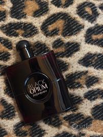 Profumo black opium over red