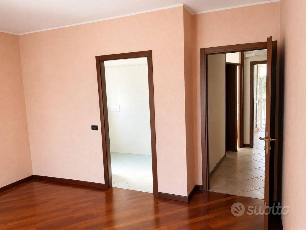 Appartamento – Vercelli, Porta Torino, L'Isola - Vista 4
