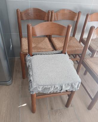 7 Sedie Nuove con Copertura  80 €