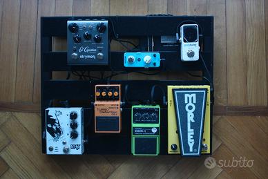 Pedaliera completa per chitarra/basso