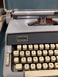 Macchina per  scrivere Brother Echelon 99