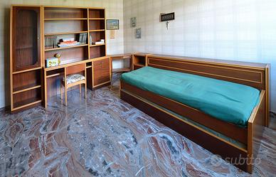 CAMERETTA RAGAZZI con 2 LETTI + COMODINO, LIBRERIA