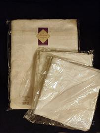 Tovaglia + 8 tovaglioli Le Jacquard Francais "Neva