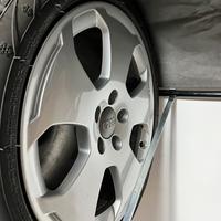 cerchi  Audi a3 con gomme termiche seminuove