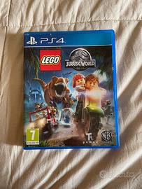 Lego Jurassic World per PS4-come nuovo