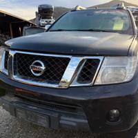 Ricambi usati per Nissan Navara 2.5 TD del 2010