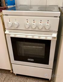 Cucina elettrica libera installazione Delonghi