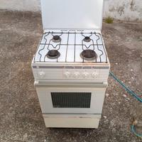 cucina a gas per bombola, de longhi