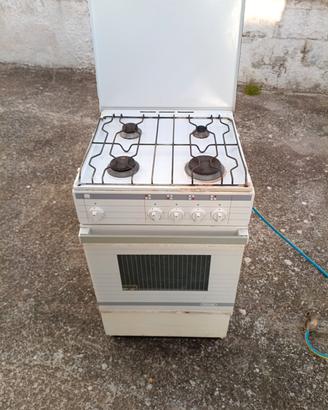 cucina a gas per bombola, de longhi
