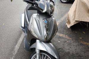 Piaggio Beverly 300