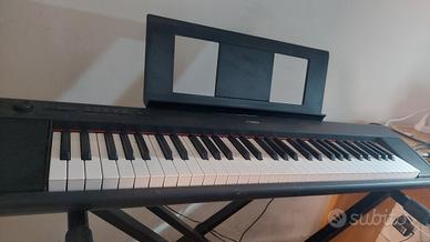 Tastiera Yamaha Piaggero NP 12