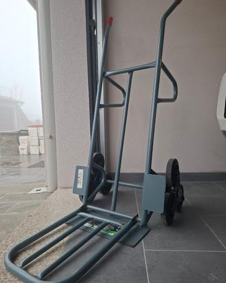 Carrello portatutto a 3 ruote